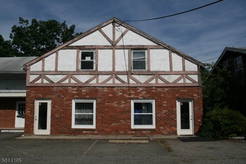 39 Mine Street - Building 4 - Photo 1
