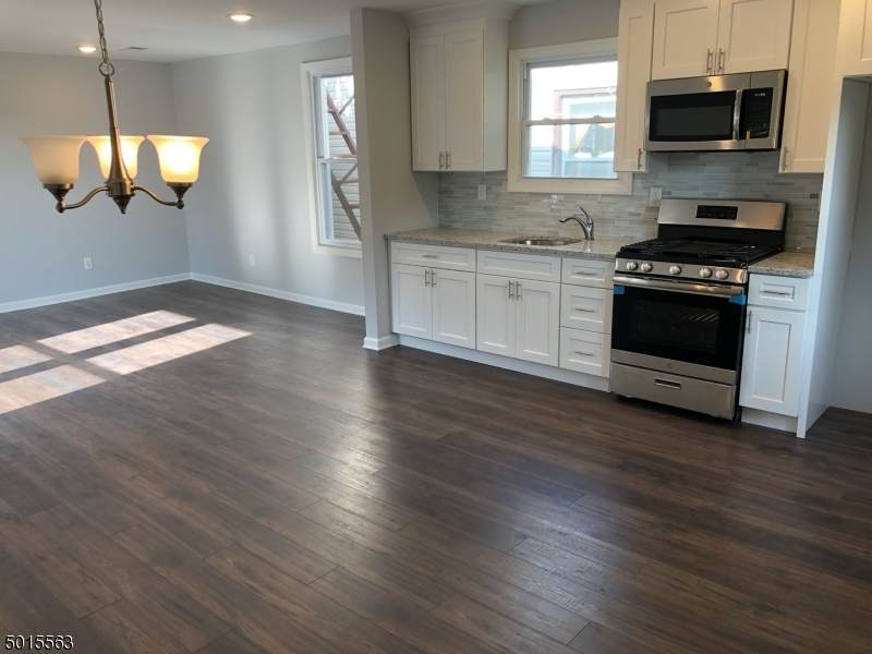 20 Taylor St - Photo 1