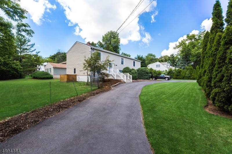 493 Goffle Rd - Photo 1