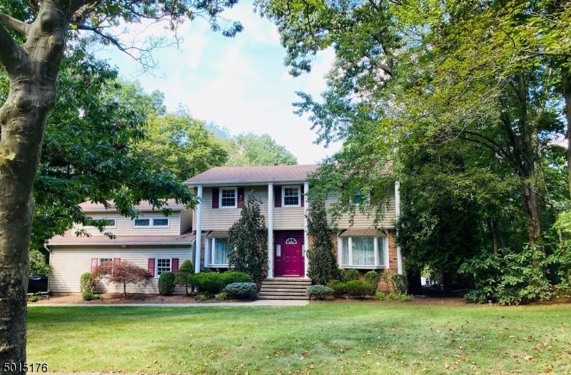 15 Birch Run Ave - Photo 1
