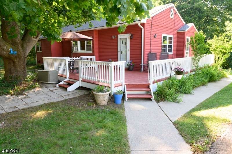 7 Orchard Dr - Photo 1