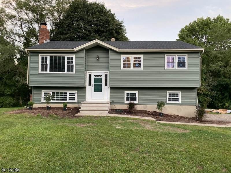 6 Courtland Dr - Photo 1