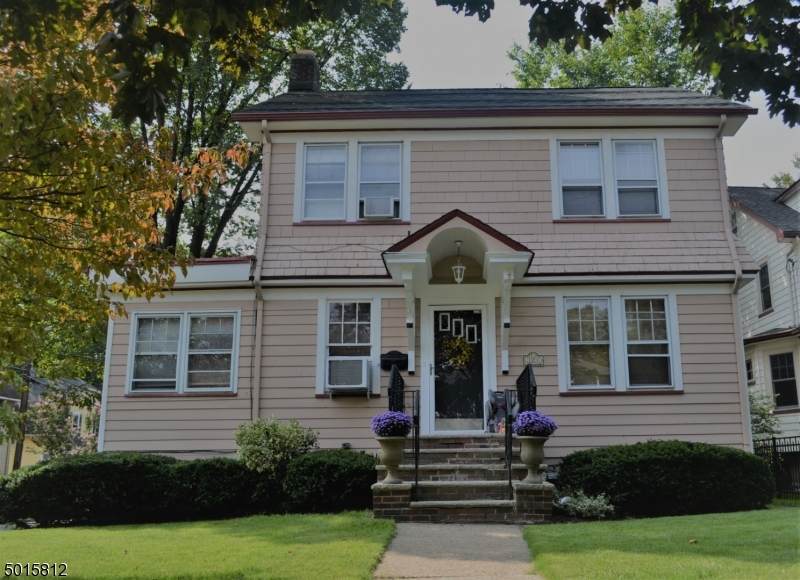 121 Riverside Drive - Photo 1