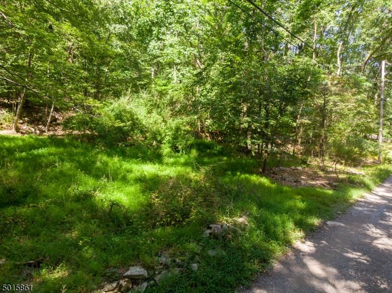 26 Jones Ln - Photo 1