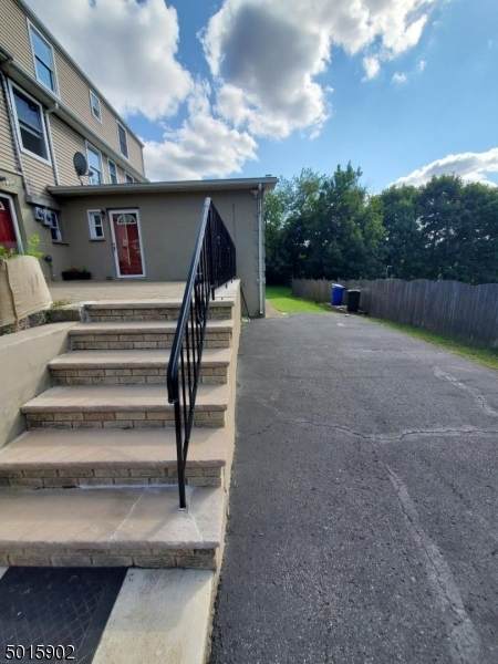 26 Wilson Ave - Photo 1