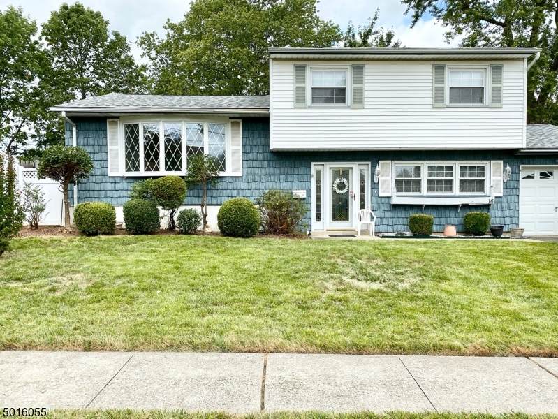 16 Varady Dr - Photo 1
