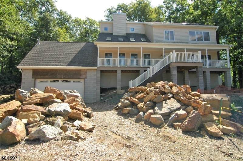 3 Ledge Rd - Photo 1