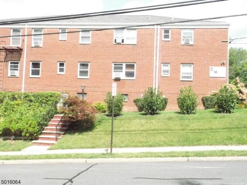 284 Claremont Ave B7 - Photo 1