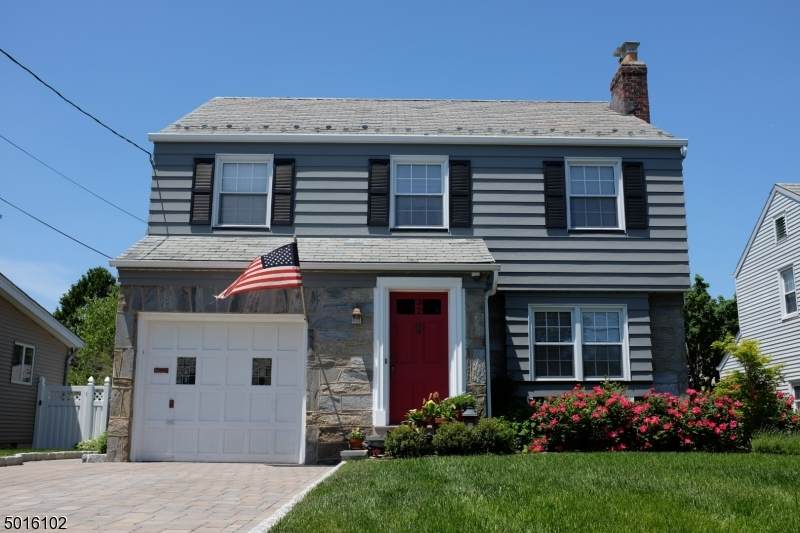 32 Highfield Ln - Photo 1