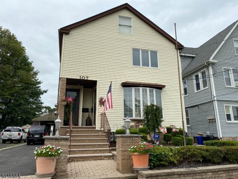 107 Anchor Pl - Photo 1