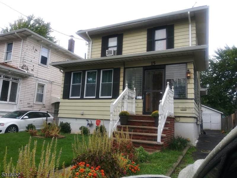 15 Fleetwood Pl - Photo 1
