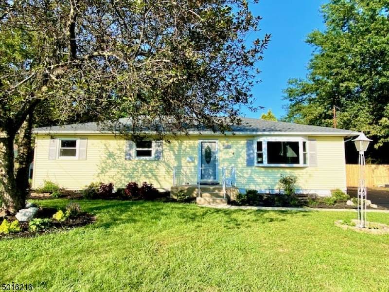 26 Dora Ave - Photo 1