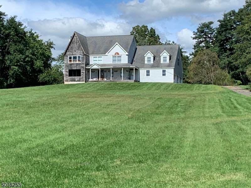 520 Woolf Rd - Photo 1