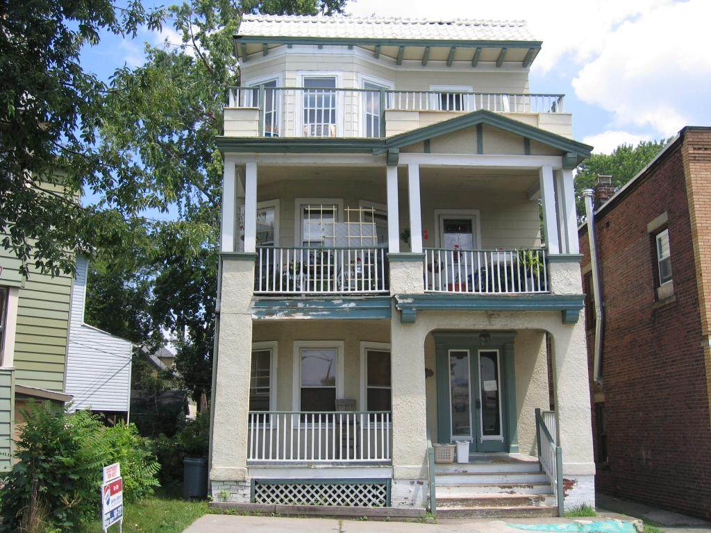 71 Portland Pl - Photo 1