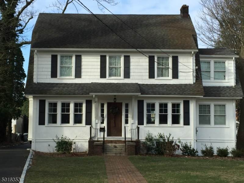 10 Waldron Ave - Photo 1