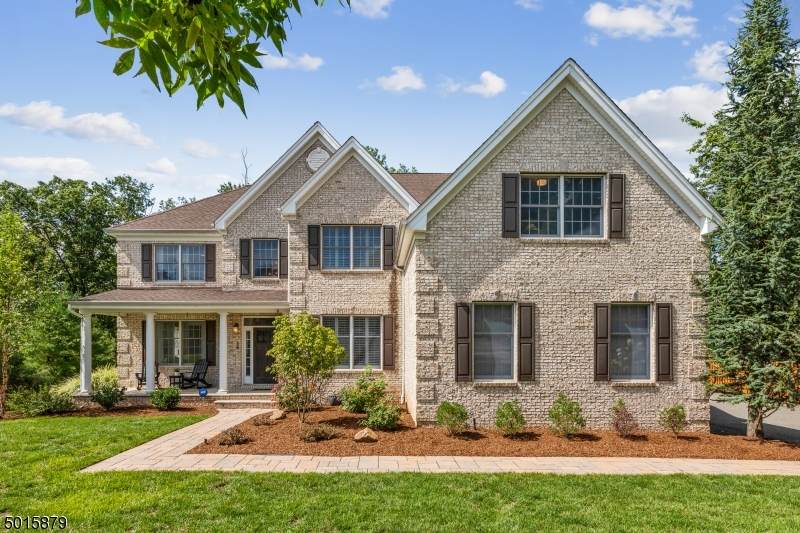28 Briarwood Way - Photo 1