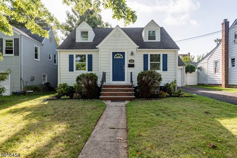 1281 Glenn Ave - Photo 1