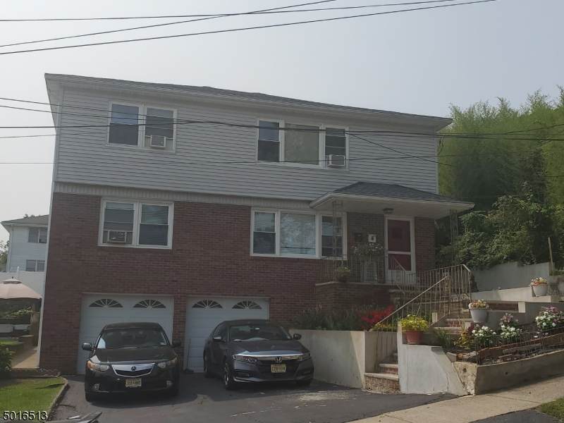 331 Rossiter Ave - Photo 1