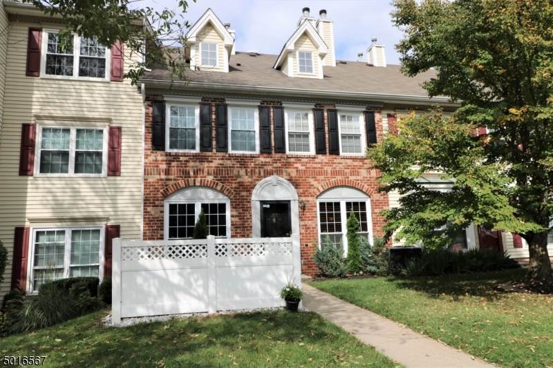 1017 Breckenridge Dr - Photo 1