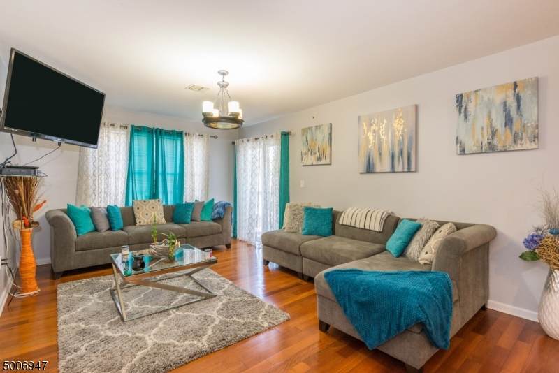 555 Grant St Unit 204 - Photo 1