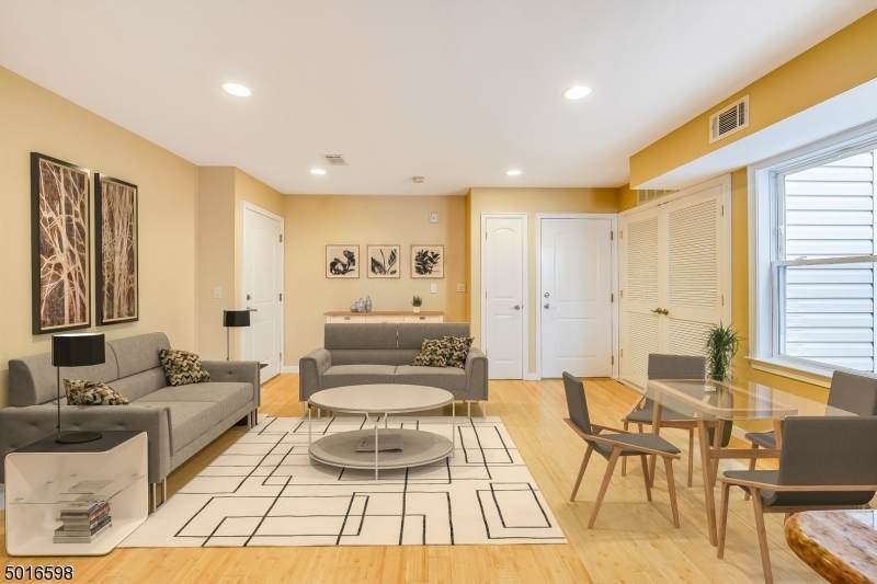 439 2ND ST - Photo 1