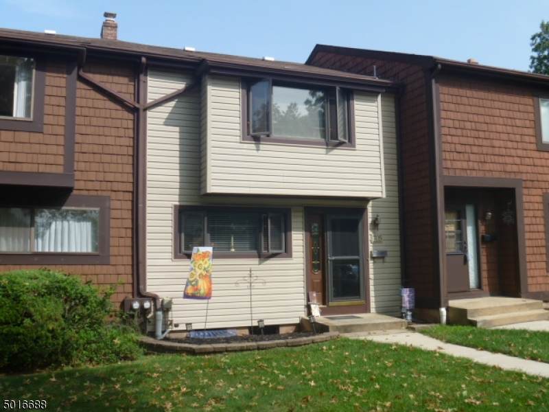 705 E Brookside Ln - Photo 1