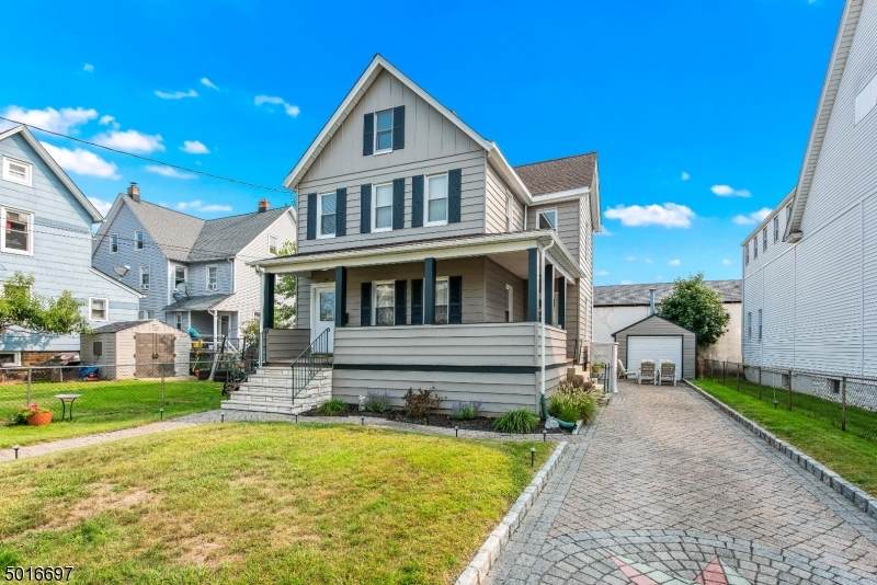 34 Union St - Photo 1