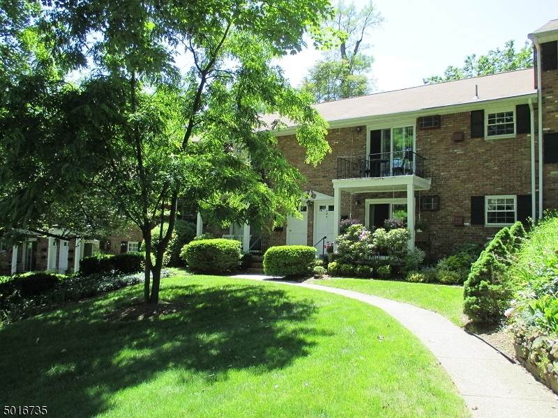 320 South Unit 18L - Photo 1