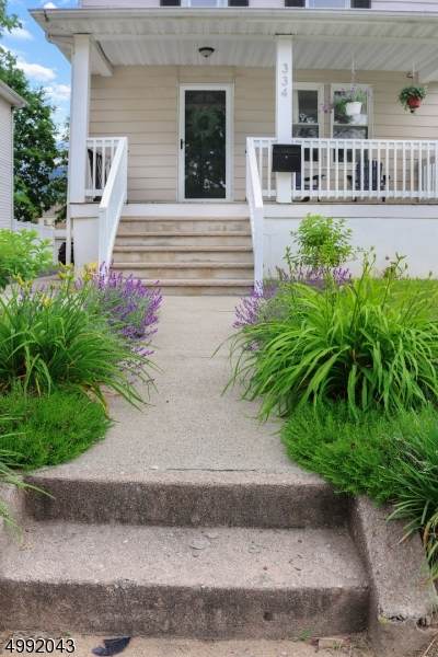 334 Livingston St - Photo 1