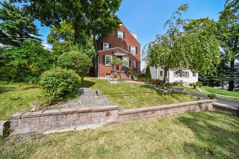 94 Durrell St - Photo 1