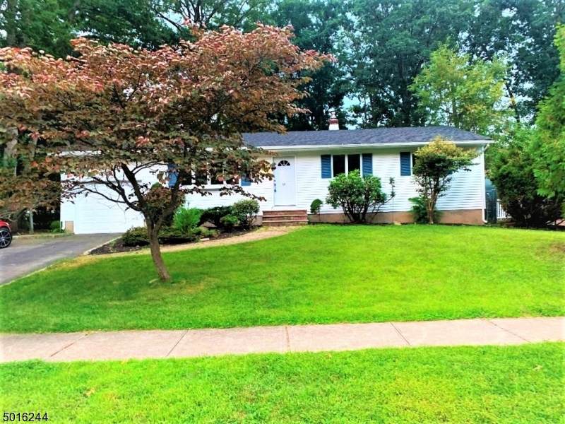 11 Highland Rd - Photo 1