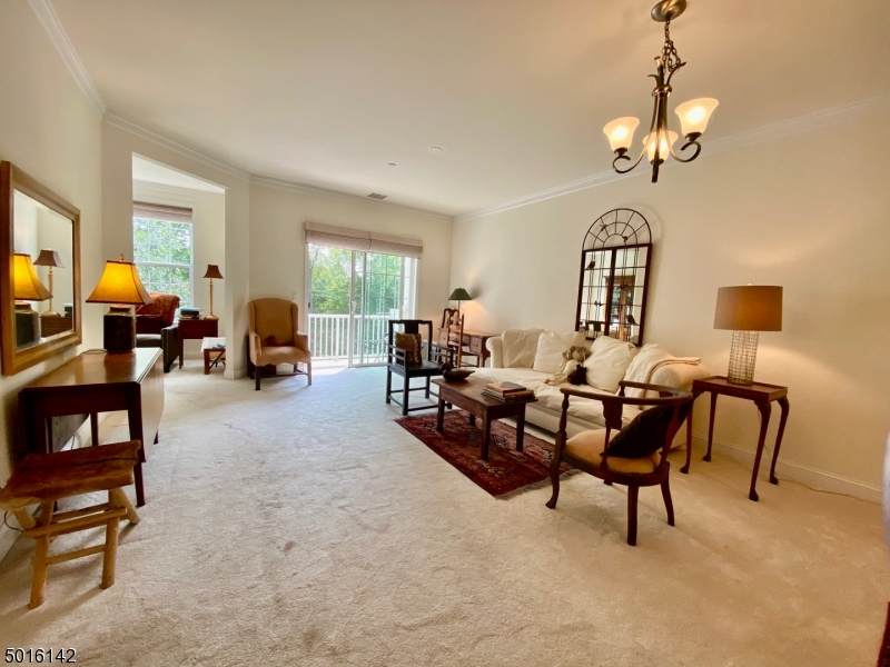 2209 Pierce Ln - Photo 1