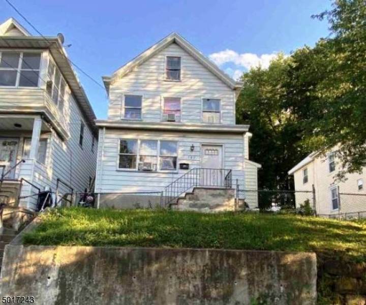 187 Summer St Passaic Nj - Photo 1