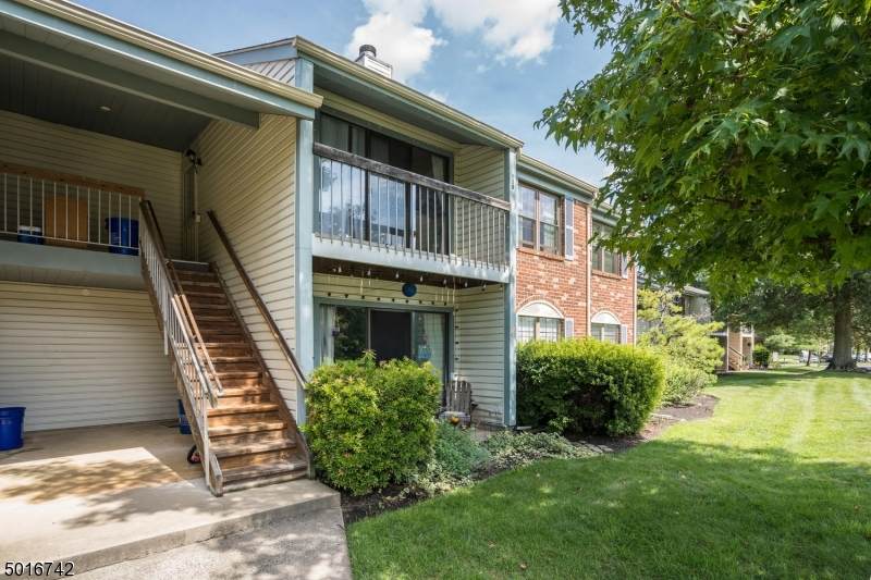 116 Crabapple Ln - Photo 1