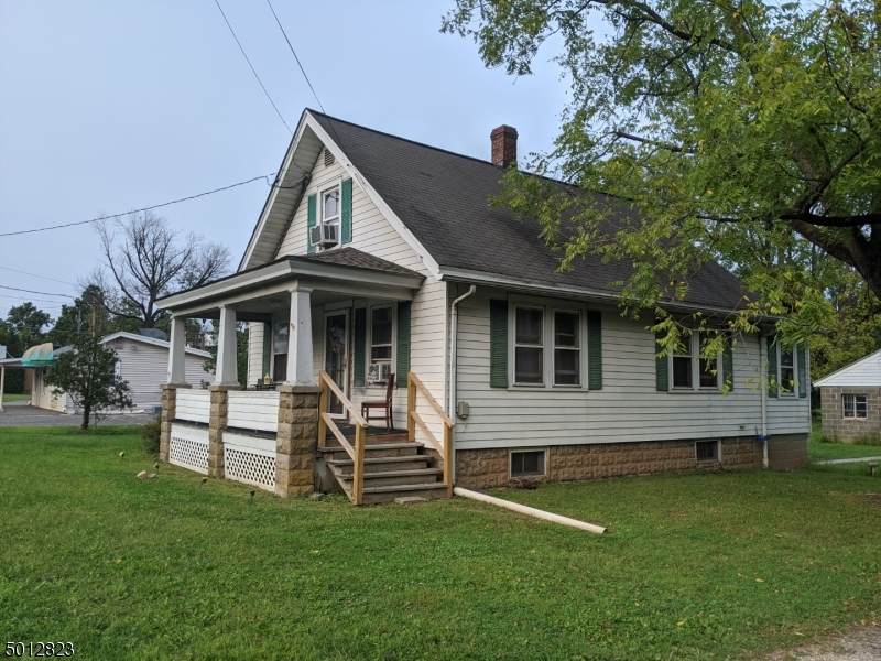 214 State Route 31 - Photo 1