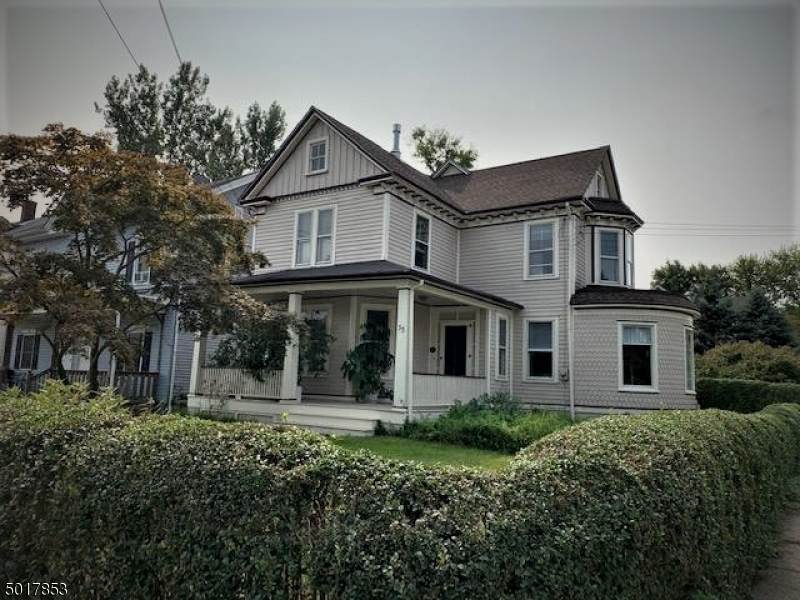 33 N Jackson Ave - Photo 1