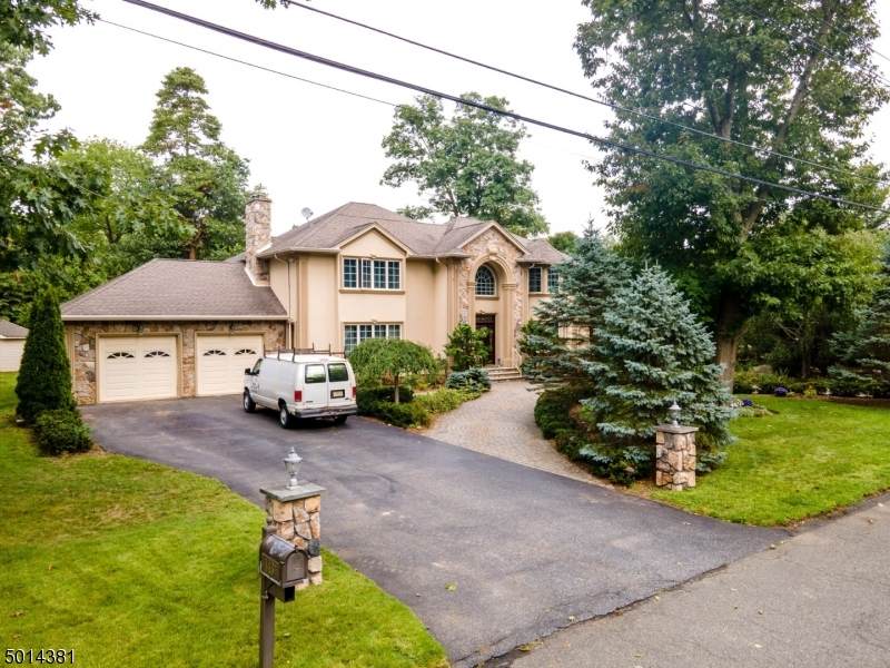 143 Dogwood Dr - Photo 1