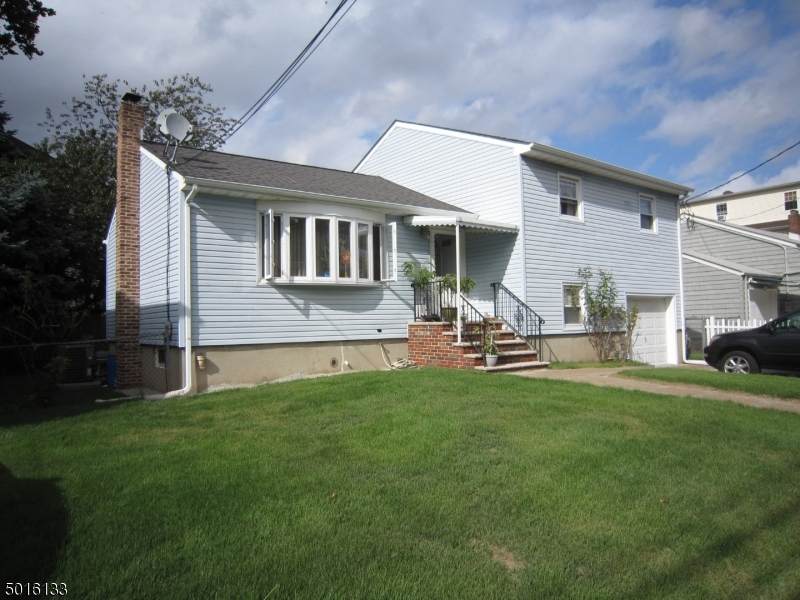 507 Pennington St - Photo 1