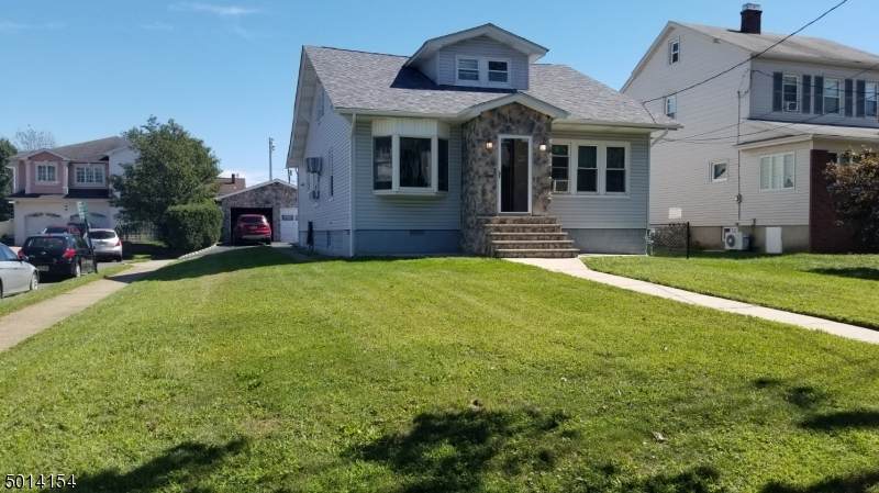 1067 Burnet Ave - Photo 1