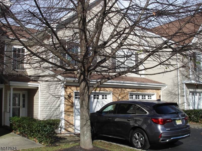 54 Mountainside Dr - Photo 1