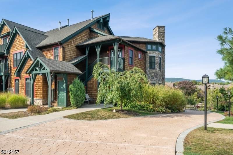 3 Pine Crescent - Photo 1