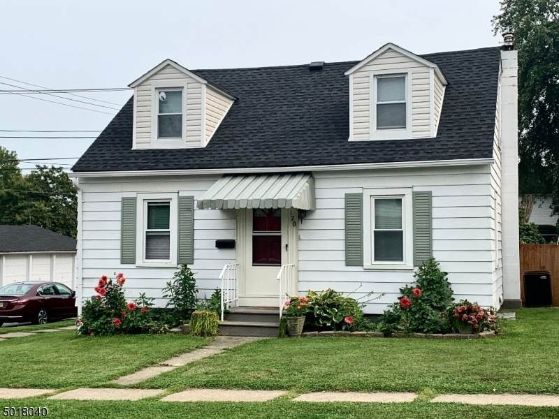 120 Henderson St - Photo 1