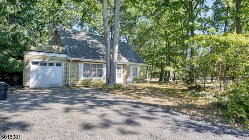 34 Manor Rd - Photo 1