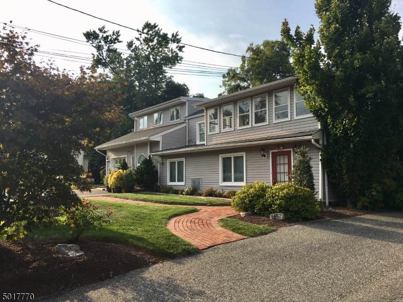 128 Main St - Photo 1