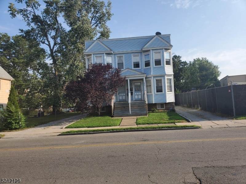 375 Dodd St - Photo 1