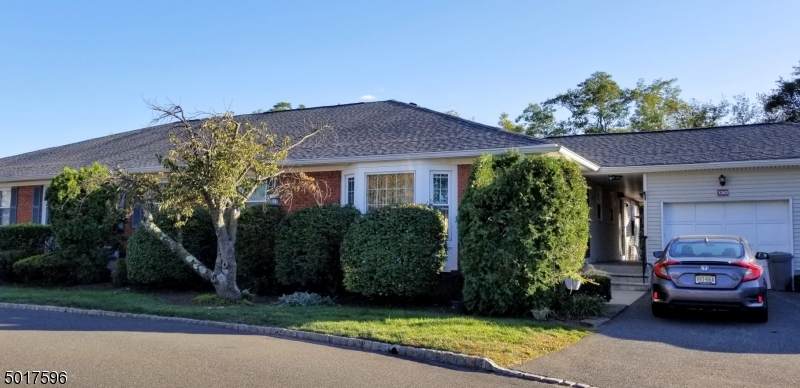 130 Brandywyne Dr - Photo 1