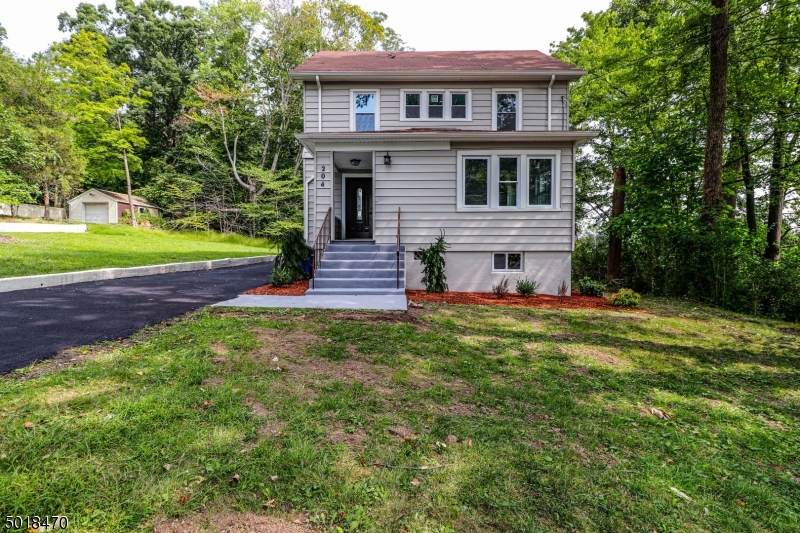 204 Mountain Pky - Photo 1