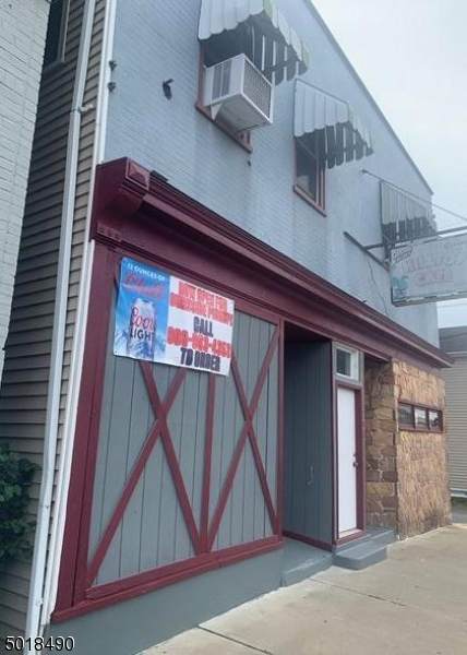148 Hudson St - Photo 1