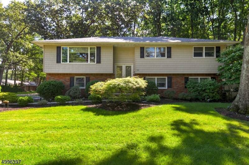 33 Hershey Rd - Photo 1
