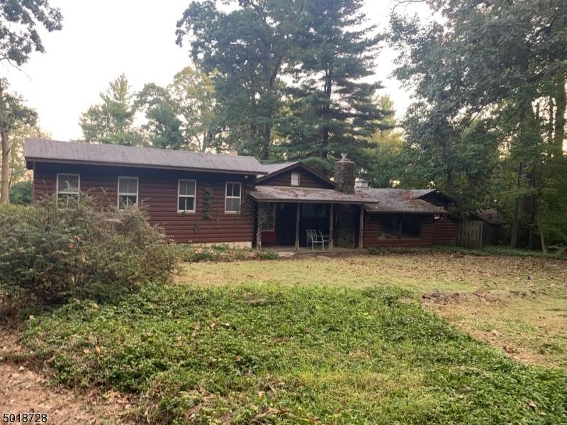 1541 Coles Ave - Photo 1
